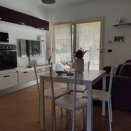 Ross House 아파트 피우미치노